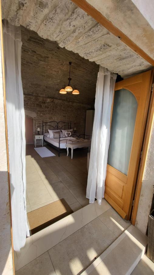 Stone House Apartments Didini Dvori Lumbarda Ngoại thất bức ảnh