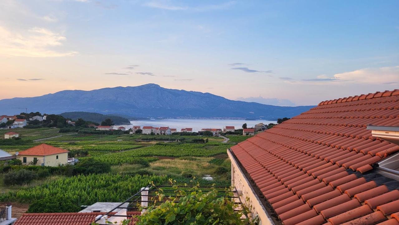 Stone House Apartments Didini Dvori Lumbarda Ngoại thất bức ảnh